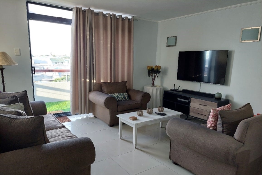 3 Bedroom Property for Sale in Gansbaai Central Western Cape